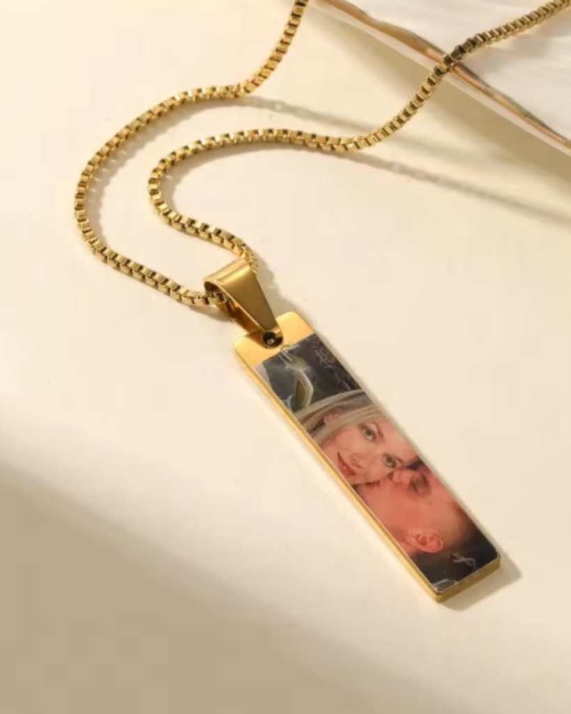 Custom color eye necklace gold from real