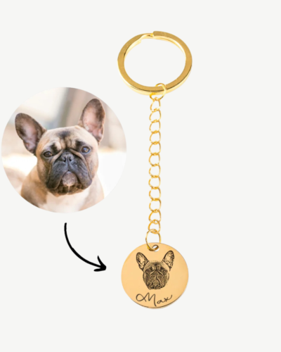 Custom pet portrait keychain with engraved pet photo in gold