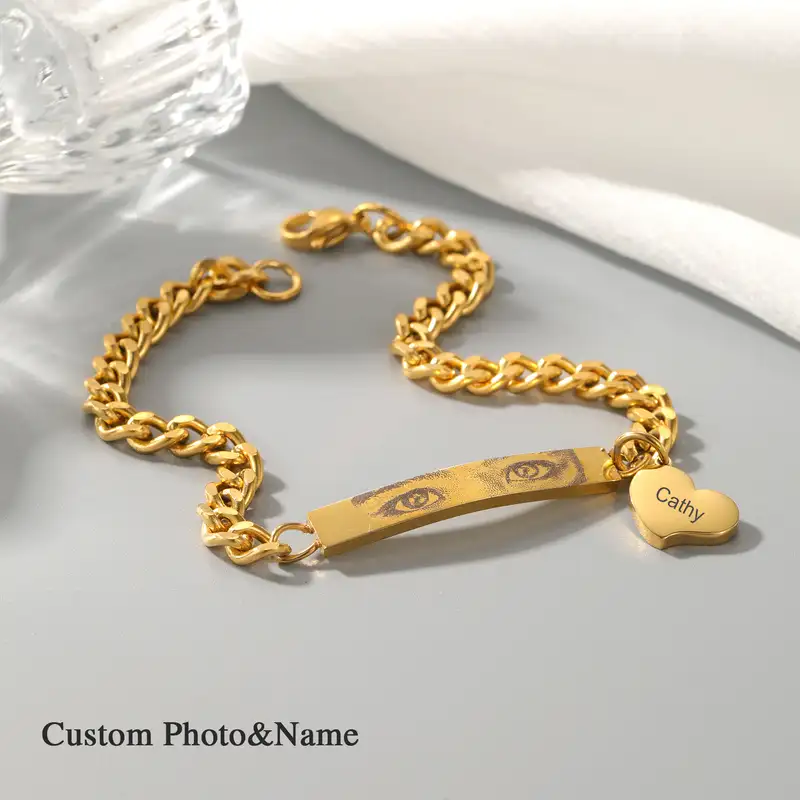 Personalized Eye Bracelet with Heart Charm